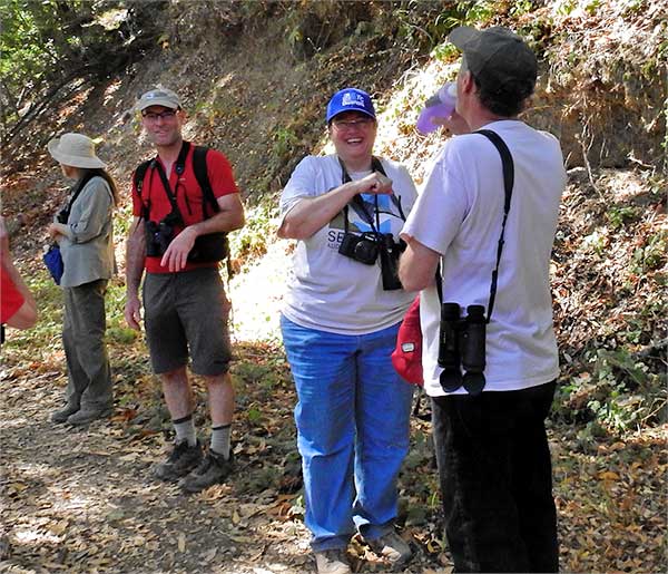 Jennifer Rycenga, right; Chris O’Connell left. Chris biked uphill to participate in this field trip! (Donna Schulman, photo)